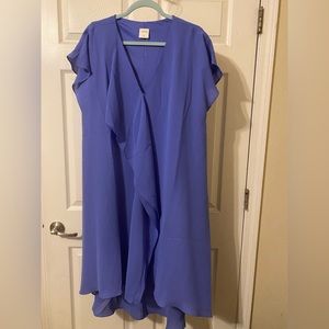 Caftan that can be dressed up or down. Perfect for special occasions.